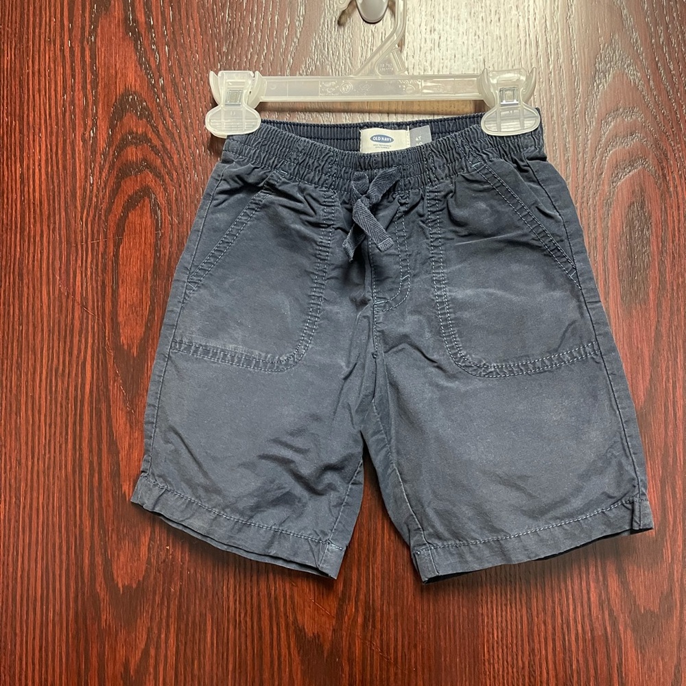 Boys old navy shorts.